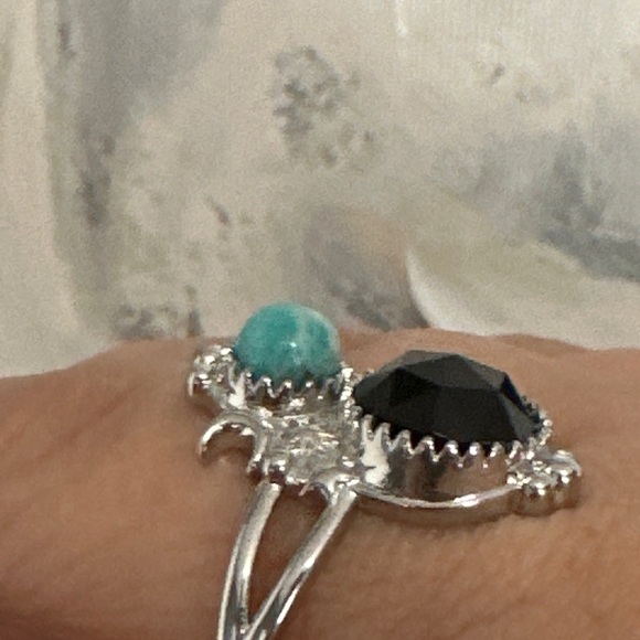 Black Onyx with Turquoise star moon ring with Adjustable band. - Picture 2 of 4